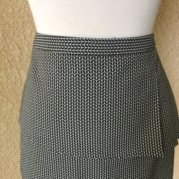 The Limited Dresses & Skirts - The Limited Black and White Size‎ 2